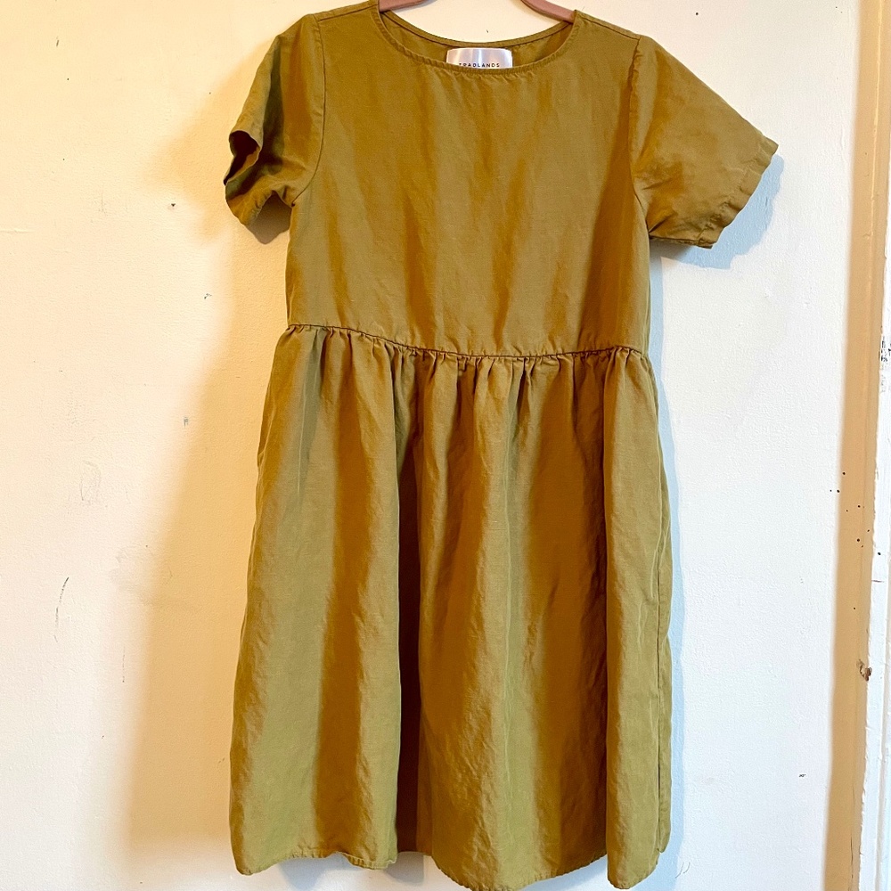Tradlands Nico Dress in Dried Tobacco